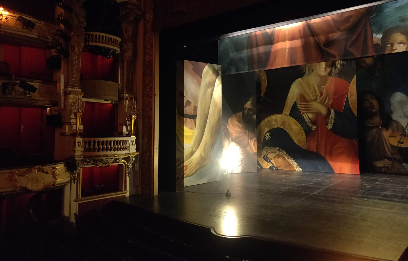 Comedie Francaise Salle Richelieu Servante Ame du theatre bougeoir servante décors vie de galilee