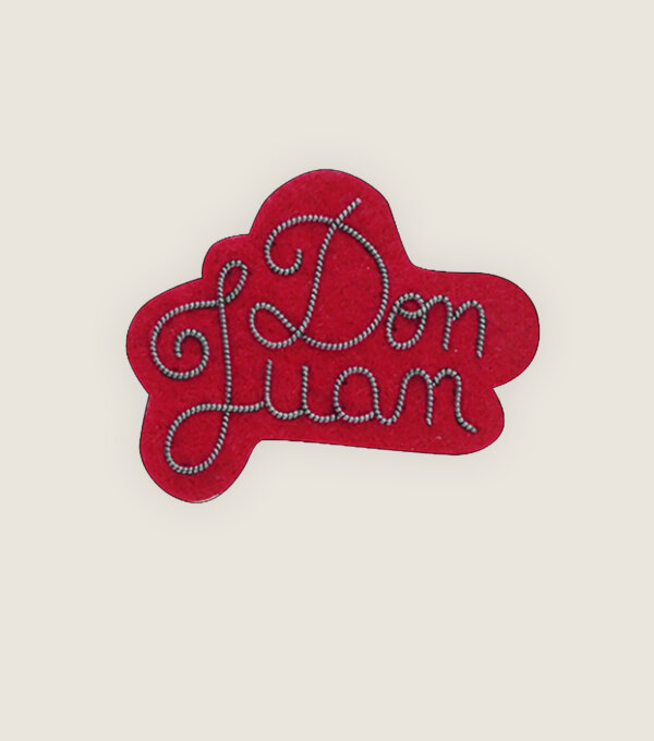 Macon et Lesquoy x Comedie Francaise - Broche brodée a la main - accessoire mode - idee cadeau theatre - Don Juan