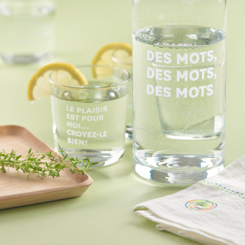 Comedie francaise carafe citation des mots hamlet