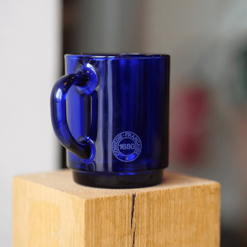 packshot bleu foncé